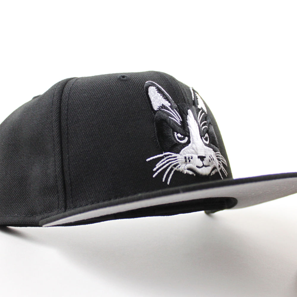 CAT New Era 59Fifty Fitted Hat (Black Gray Under Brim) – ECAPCITY