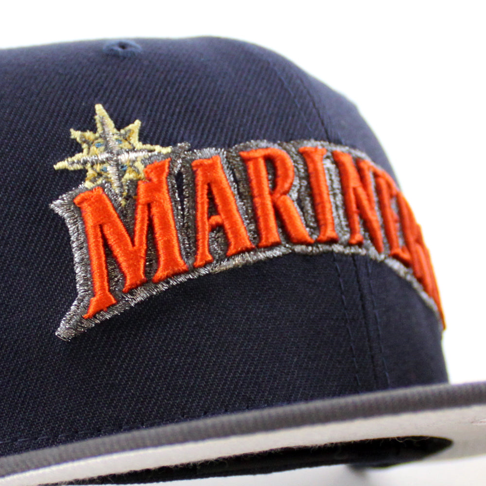 Atlanta Braves 150th Anniversary New Era 59FIFTY Fitted Hat (Vegas Gold Night Shift Navy Gray Under BRIM) 7