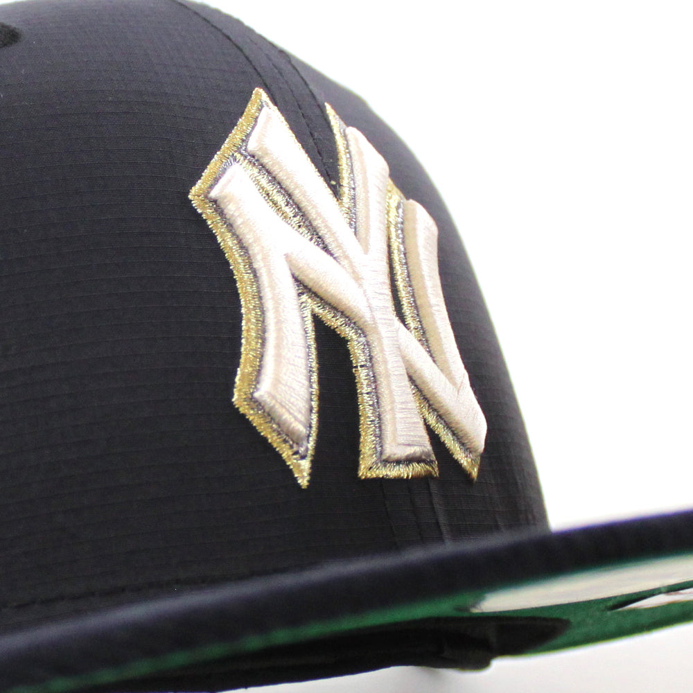 New York Yankees MLB Baseball New Era 59Fifty 7 3/8 Gold Green Hat Cap