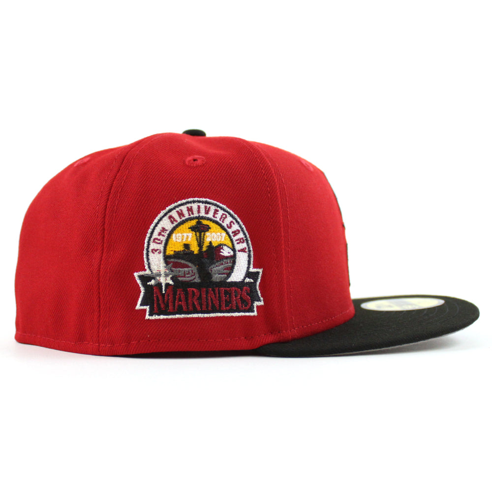 New Era Red & Black Chicago Blackhawks 59FIFTY Fitted Cap 7 1/4
