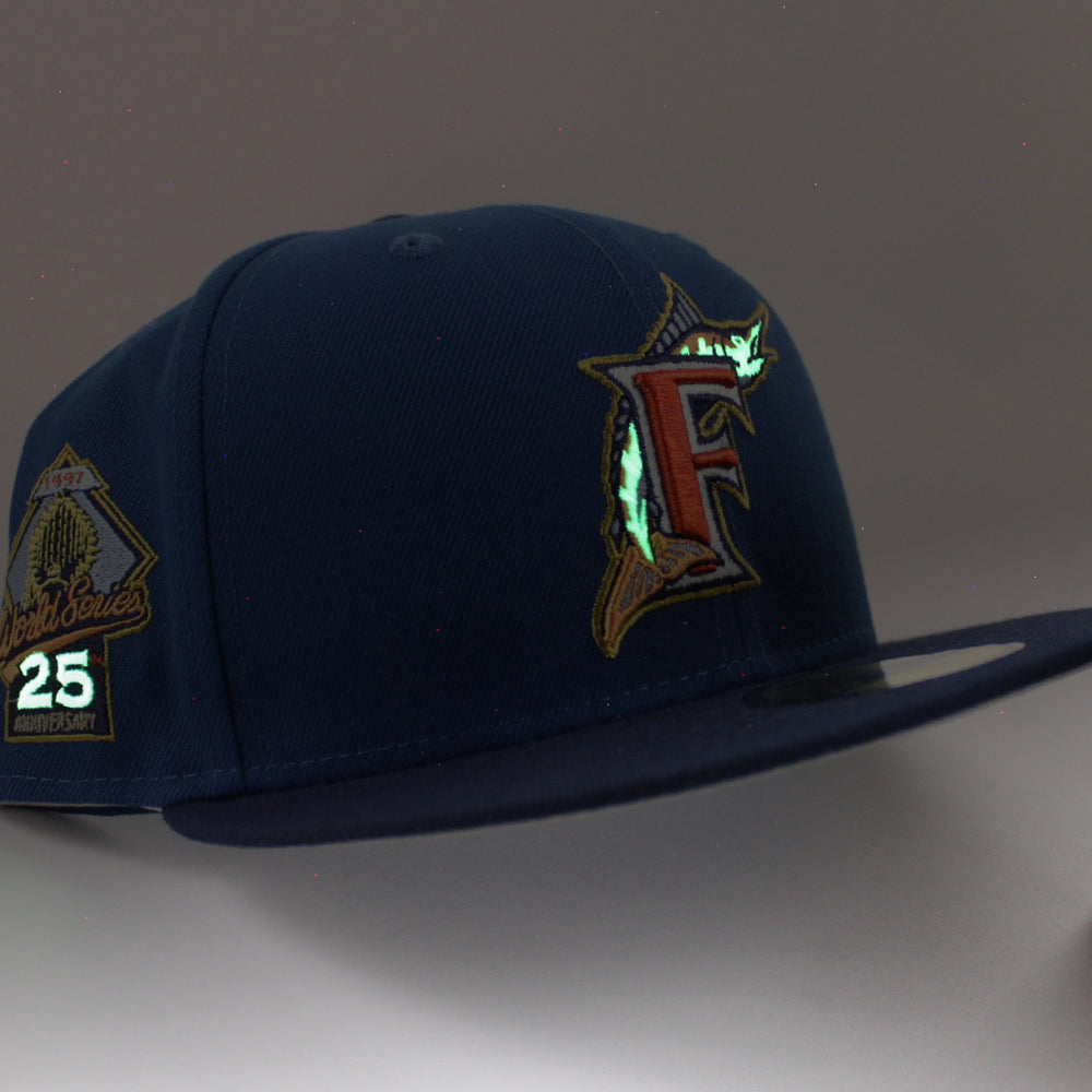 Miami Marlins New Era 25th Anniversary Cyber 59FIFTY Fitted Hat