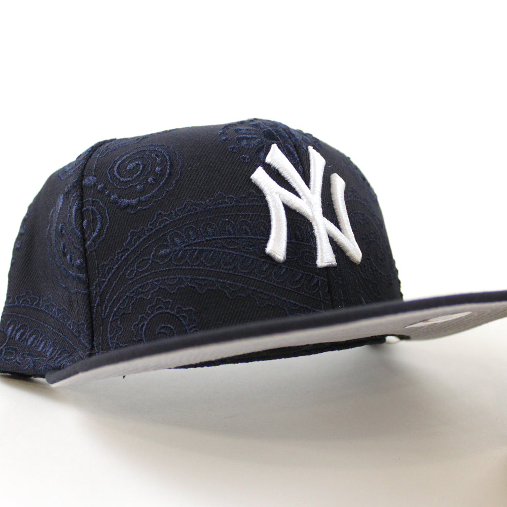 New York Yankees New Era 59Fifty Fitted Hat (Mets Color Gray Under Brim)