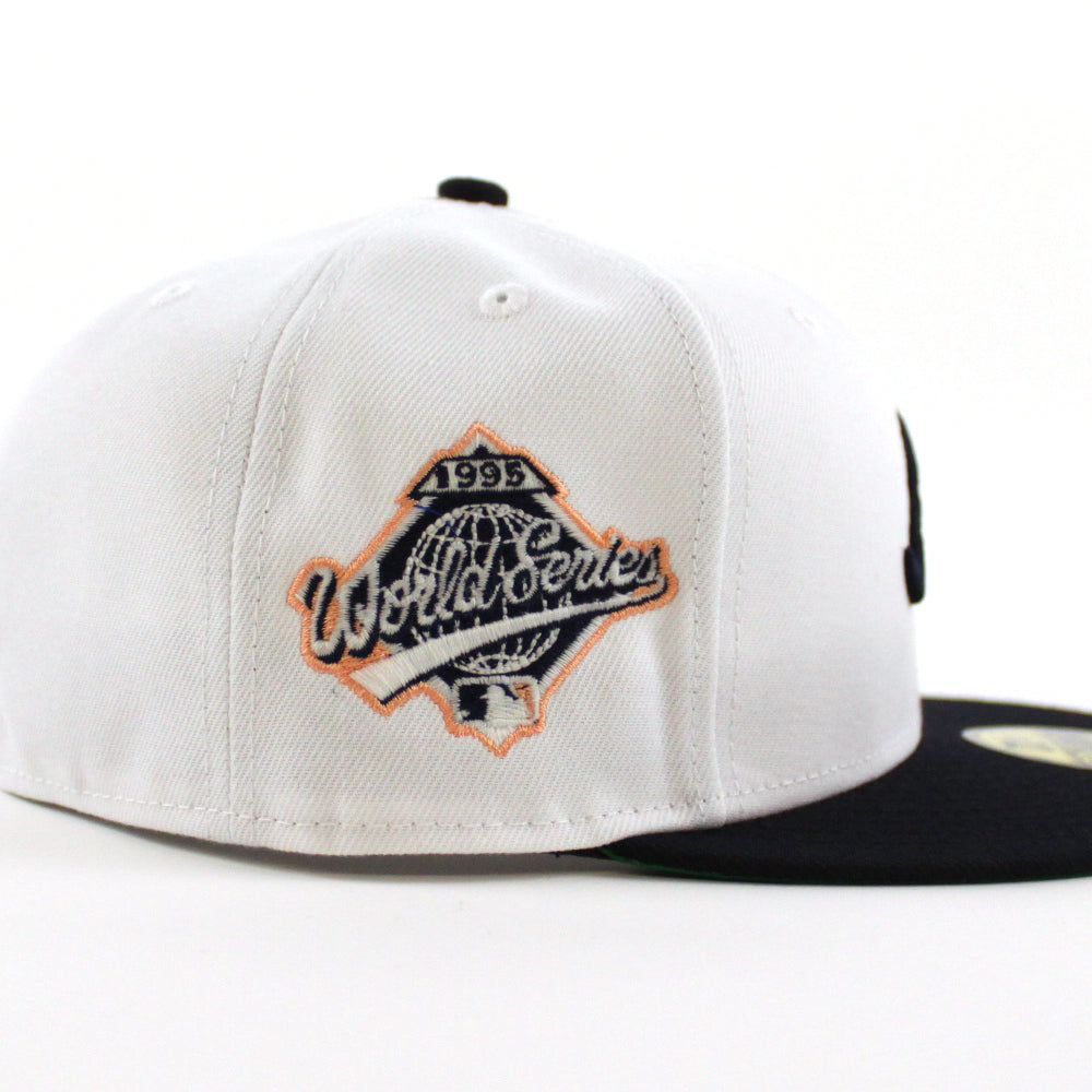 Shop New Era 59Fifty Atlanta Braves World Series Side Patch Fitted Hat  60291313-ERA white