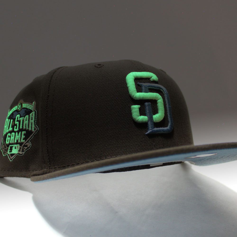 San Diego Padres on X: Gear up for another City Connect Friday 🌴 Don't  forget to stop by the Padres New Era Team Store at @PetcoPark before  tonight's game!  / X