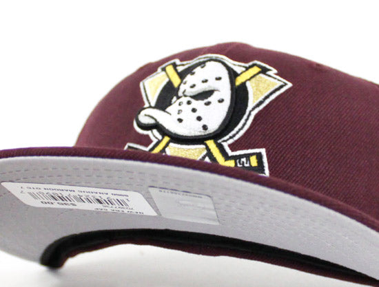 Anaheim Ducks Fitted Hat - Size 7