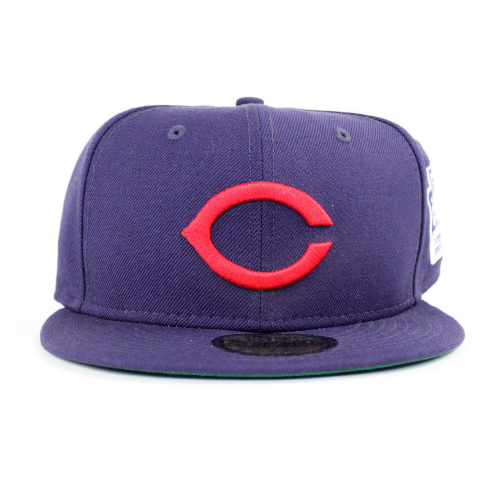 Baseballism Hang Your Hat Women's Era Tee - Chicago Cubs XLarge
