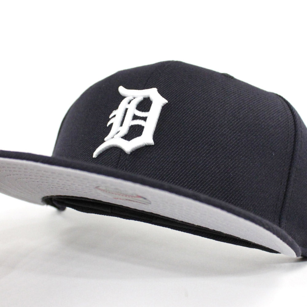 New Era Detroit Tigers Gray/Black on Field Diamond 59FIFTY Fitted Hat