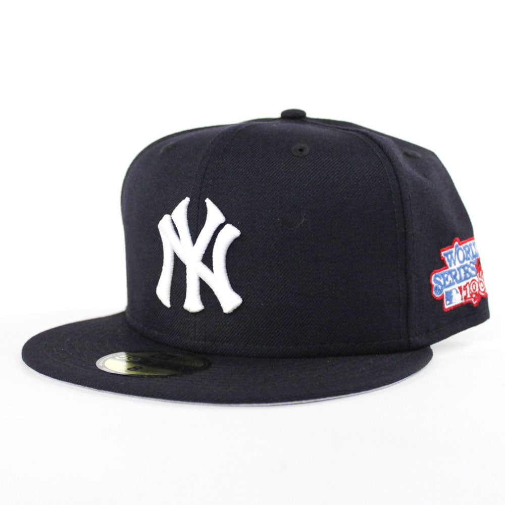 Official New Era MLB Pastel New York Yankees Shorts C2_81